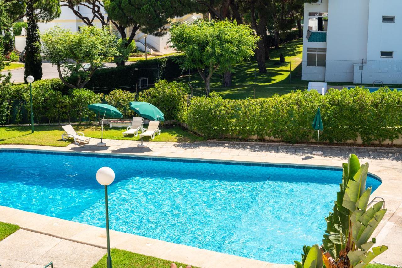 Apartmán Host Wise - Bright Cozy Flats W Terrace & Pool Quarteira Exteriér fotografie