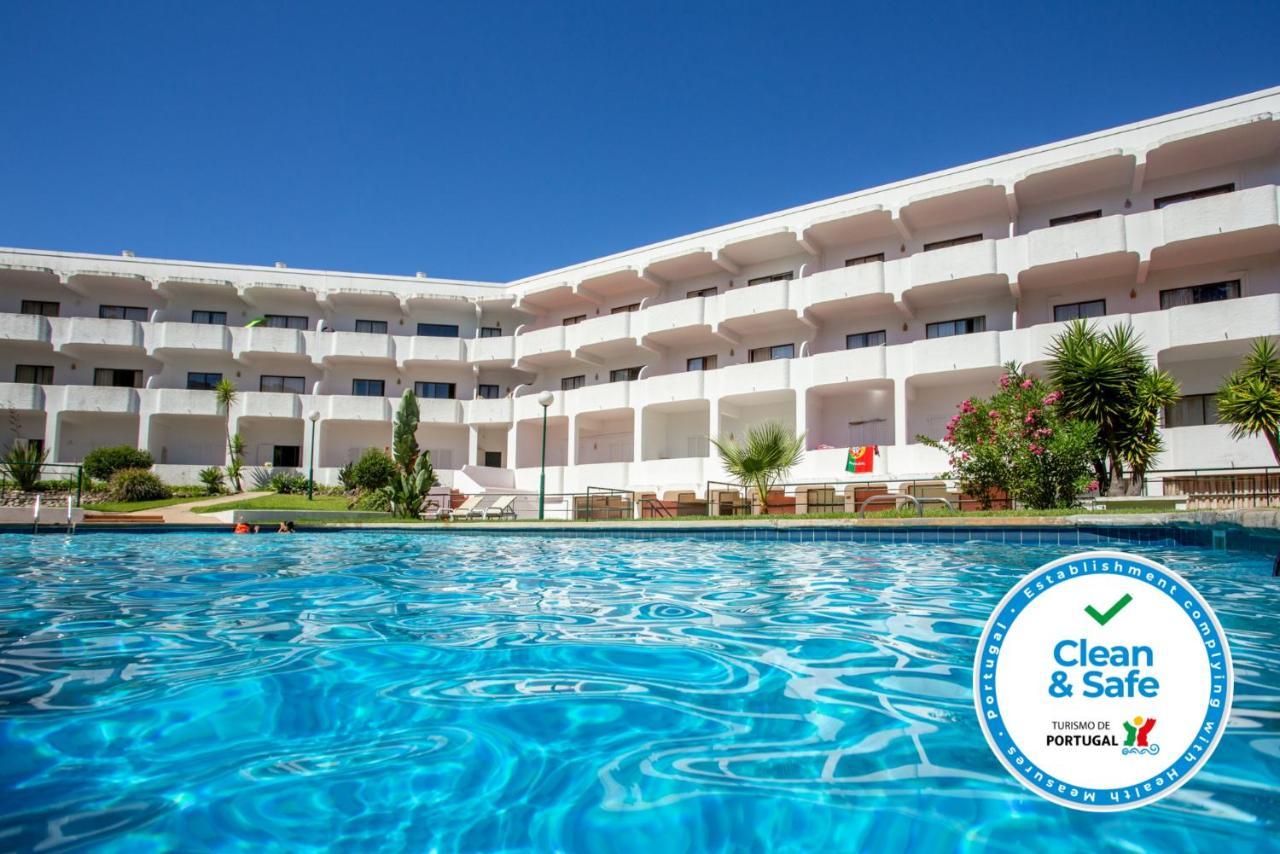 Apartmán Host Wise - Bright Cozy Flats W Terrace & Pool Quarteira Exteriér fotografie