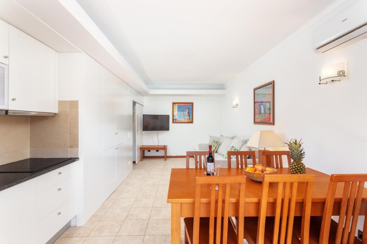 Apartmán Host Wise - Bright Cozy Flats W Terrace & Pool Quarteira Exteriér fotografie
